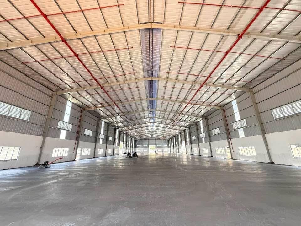Dấu Hiệu Nhận Biết Nhà Xưởng Xuống Cấp & Rủi Ro Cần Biết